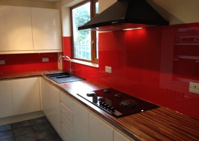 redsplashback